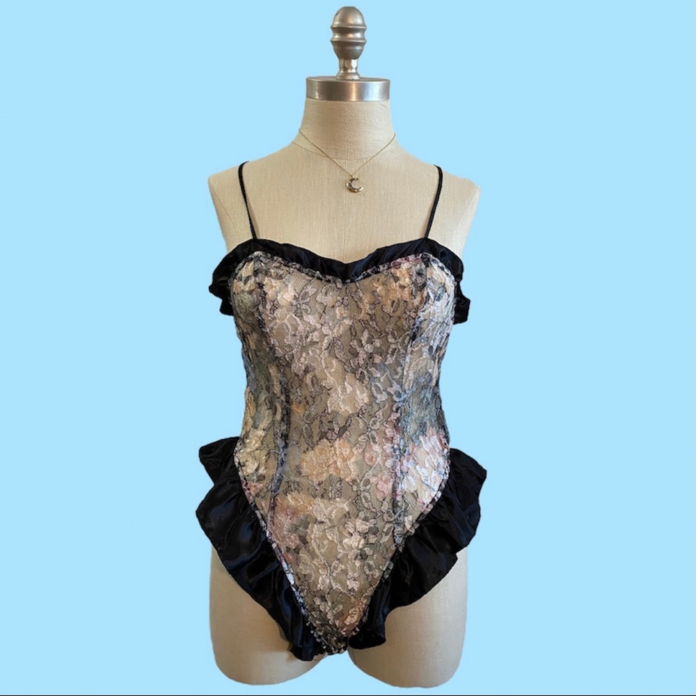Vintage Victoria’s Secret Teddy Bodysuit
